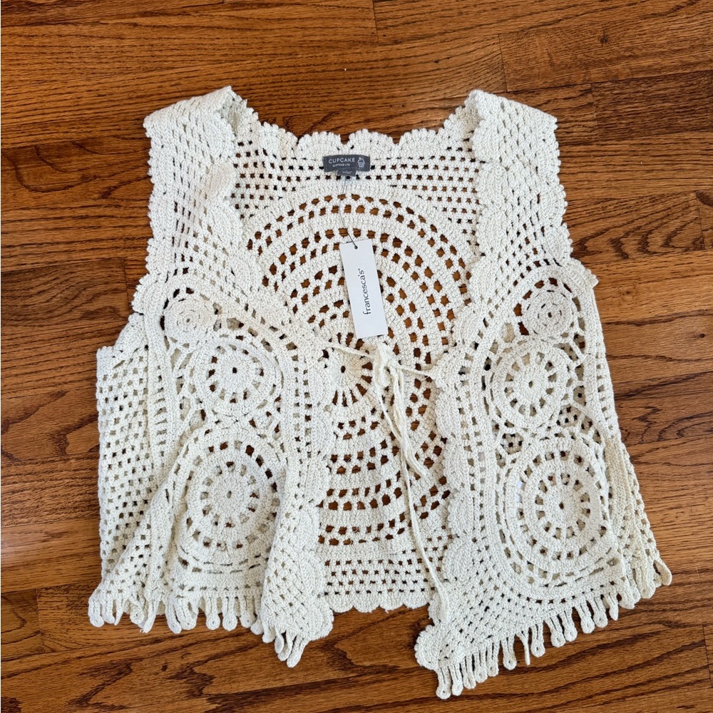 Crotchet Cream Cropped Sleeveless Top